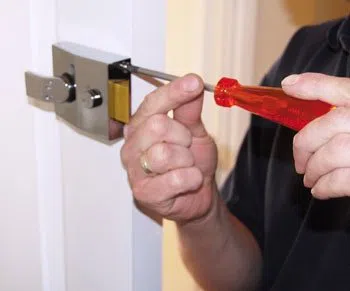 Oakland Gardens Locksmith Service Oakland Gardens, NY 718-971-9660 - 29-1